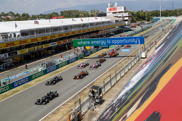 Spaniens Grand Prix 2020. Lewis Hamilton vinder suverænt løbet
